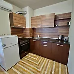 Apart-hotel Diamond Sarafovo By Kp 4*
