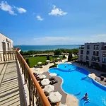 Apart-hotel Diamond Sarafovo By Kp 4*