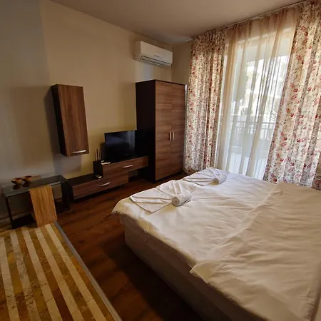 Apartmanhotel Diamond Sarafovo By Kp