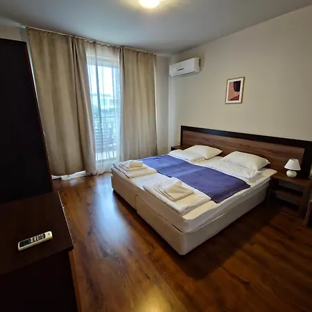 Apartmanhotel Diamond Sarafovo By Kp