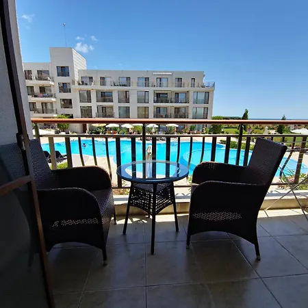 Apartmanhotel Diamond Sarafovo By Kp *