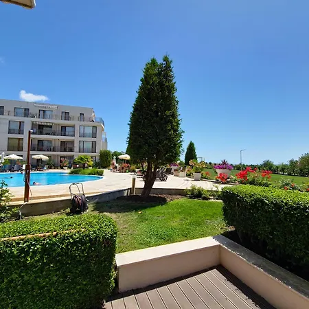 Diamond Sarafovo By Kp Apartmanhotel Burgasz