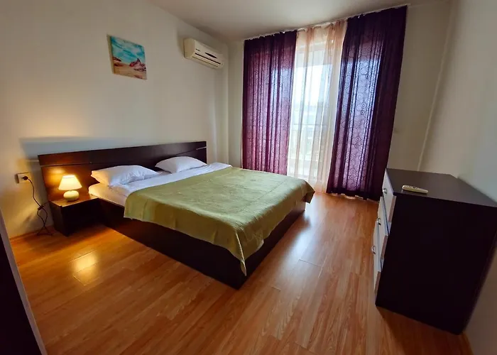 Diamond Sarafovo By Kp 4*