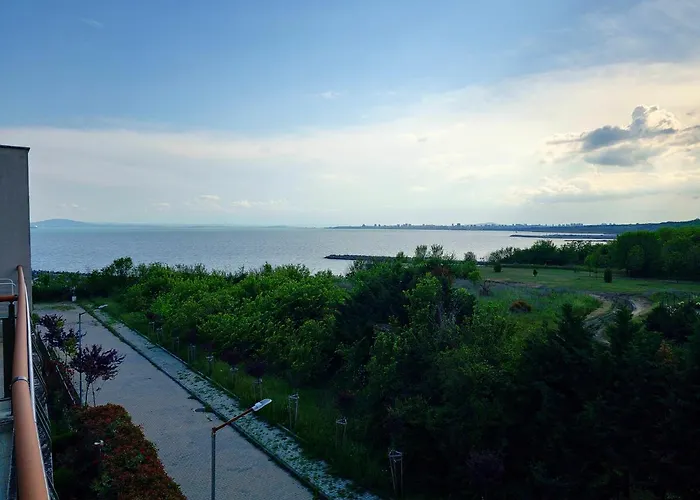 Diamond Sarafovo By Kp Apartahotel