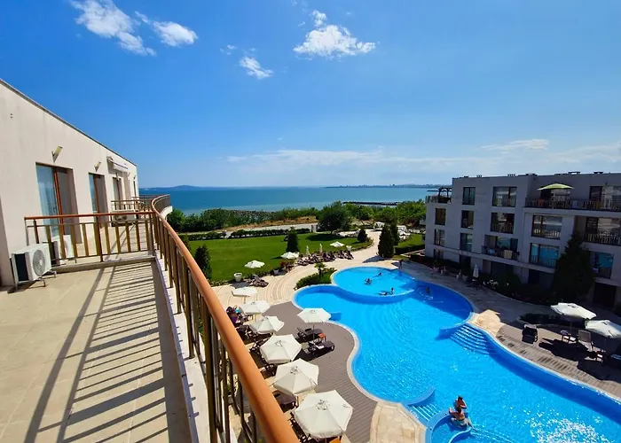 Apartahotel Diamond Sarafovo By Kp 4*