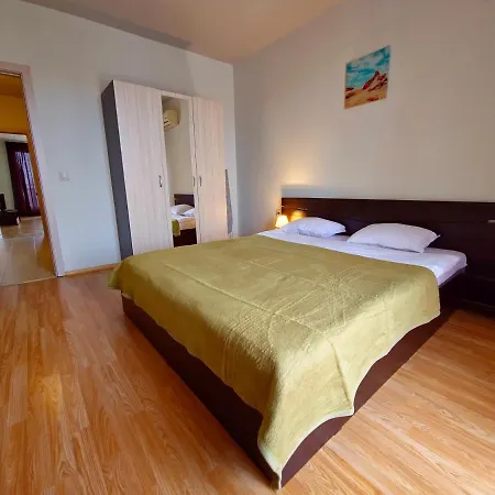 Diamond Sarafovo By Kp 부르가스