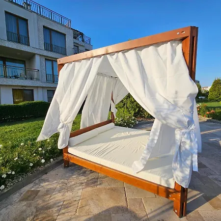 Lägenhetshotell Diamond Sarafovo By Kp Burgas