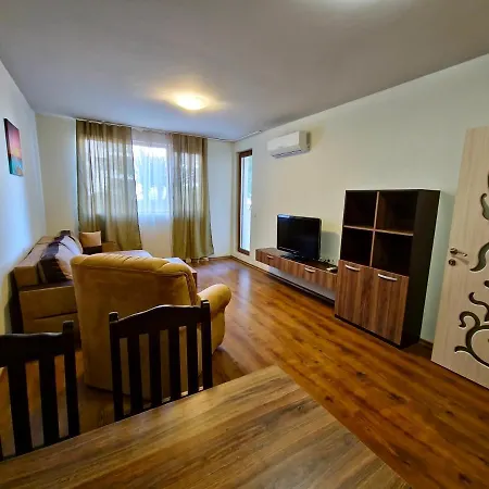 Diamond Sarafovo By Kp