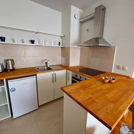 Diamond Sarafovo By Kp 아파트호텔 부르가스