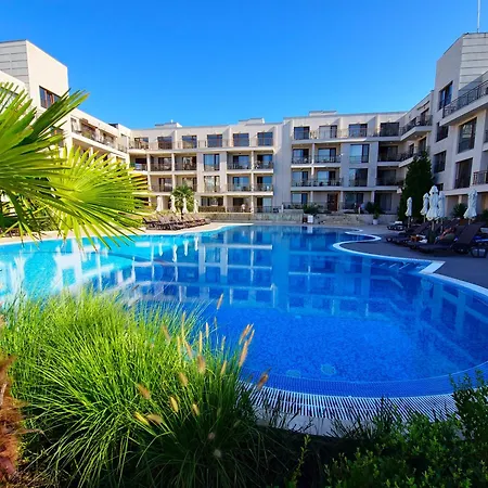 Diamond Sarafovo By Kp Lägenhetshotell 4*