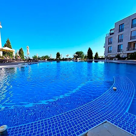 Diamond Sarafovo By Kp Lägenhetshotell 4*